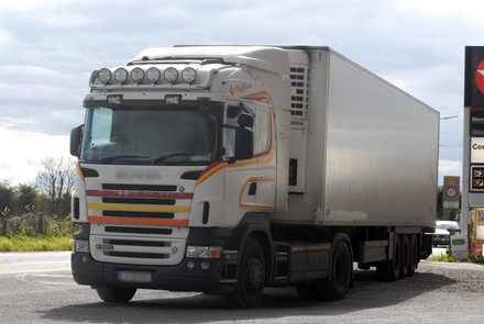 Mezzi pesanti, revisione anche in officine esterne autorizzate