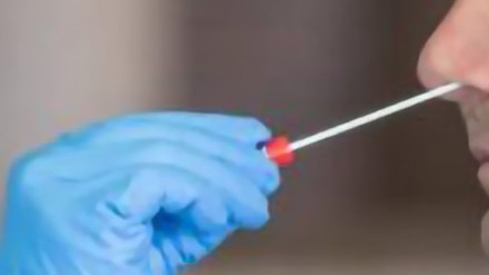 Nas Latina sequestra 12mila tamponi rapidi irregolari