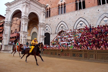 Siena riscopre il suo Palio 