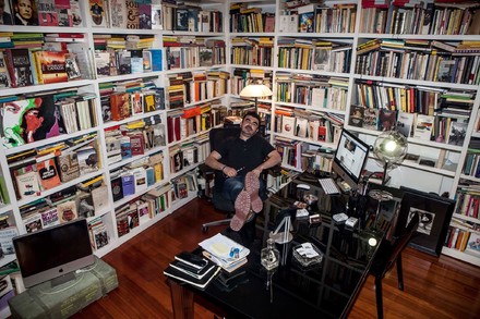 L'appello di Gian Paolo Serino: a Caivano spedite i libri