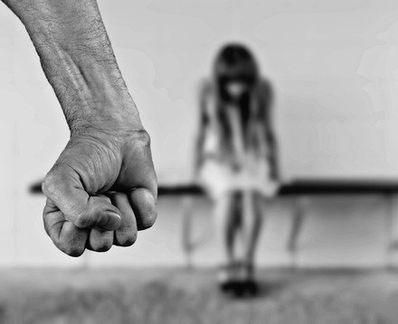 La violenza dei giovani è il fallimento degli adulti 