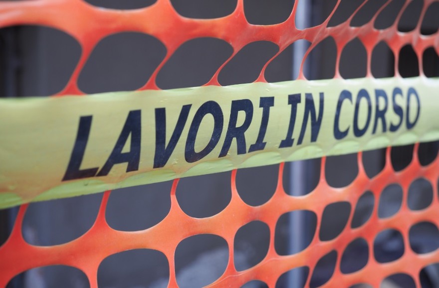 Cantiere lavori in corso.jpg