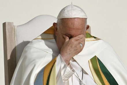 Anche Papa Francesco potrebbe dimettersi