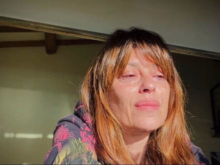 Claudia Pandolfi in lacrime per "Il Ragazzo dai pantaloni rosa" 