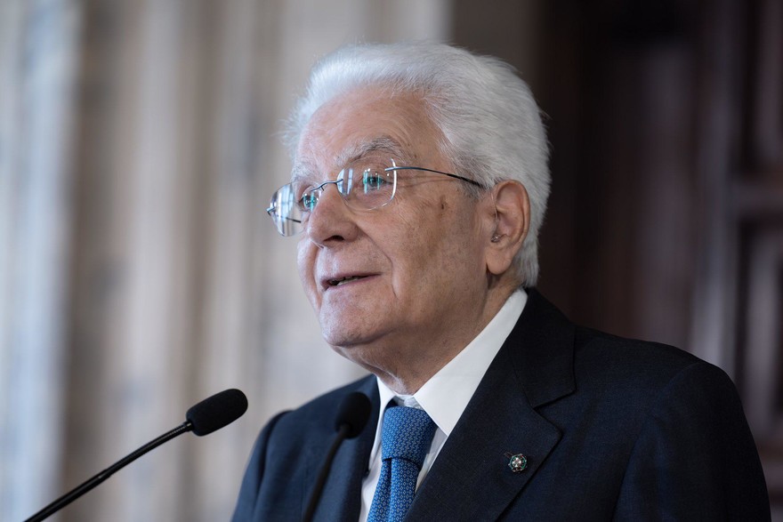 mattarella_profilo_quirinale.jpeg