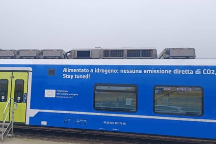 In Lombardia viaggia un treno che va ad idrogeno