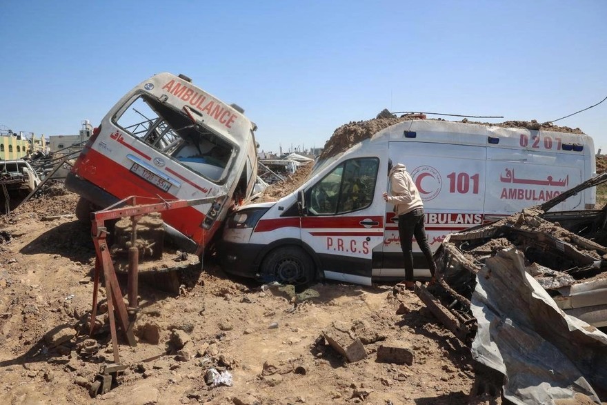 gaza_ambulanze_bombardate_afp.jpg