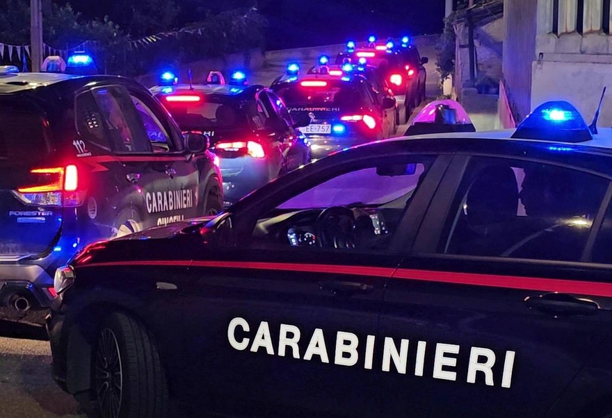 carabinieri_notte.jpg