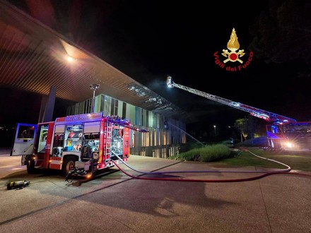 Incendio Viola Park, fiamme in padiglione dei giovani calciatori