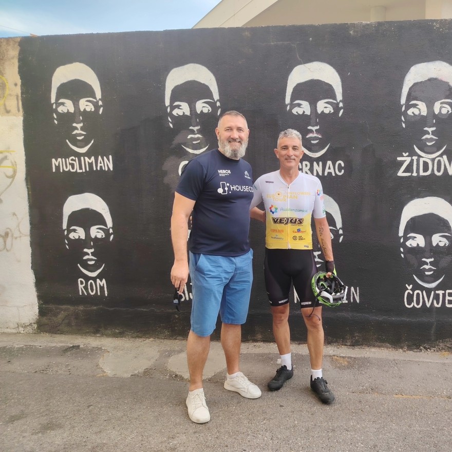 La prima accoglienza in Bosnia.jpg